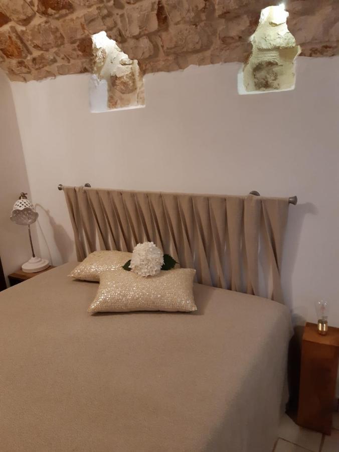 Donna Lucrezia Dimora A Corte B&B Κονβερσάνο Εξωτερικό φωτογραφία