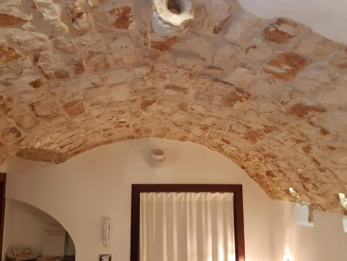 Donna Lucrezia Dimora A Corte B&B Κονβερσάνο Εξωτερικό φωτογραφία
